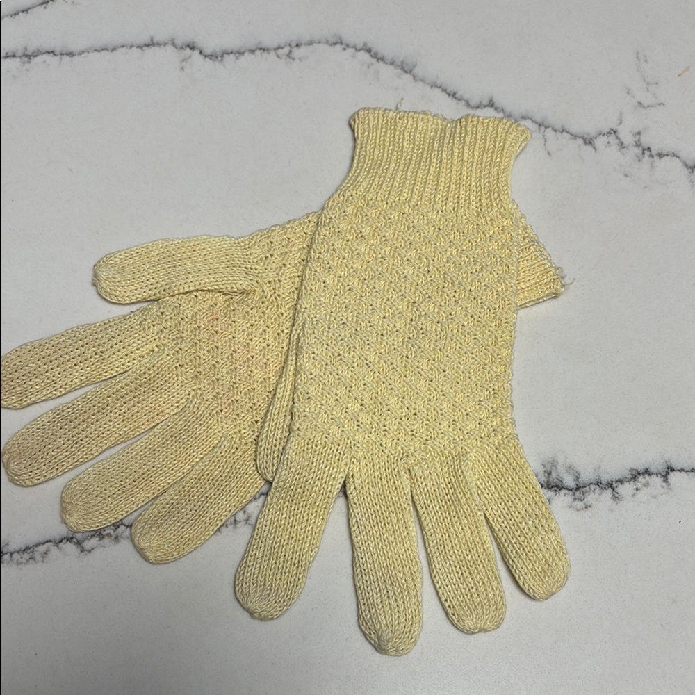 Harry Hall VINTAGE Yellow Knit Riding Gloves